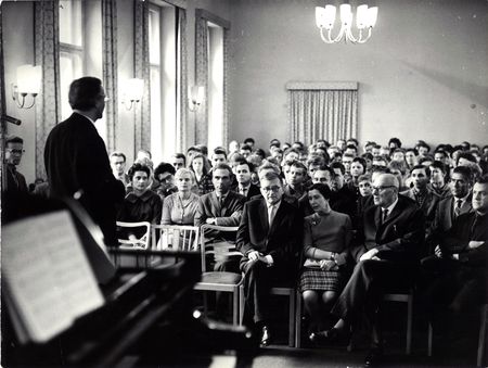 Russian composers Dmitri Shostakovich and Yury Shaporin as guests of the Deutsche Hochschule für Musik in 1961