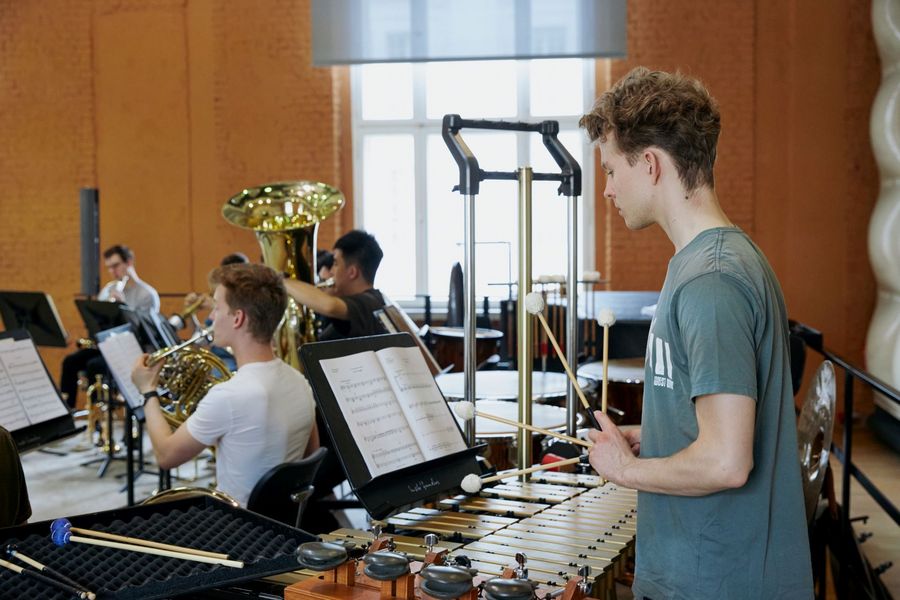 Eisler Brass