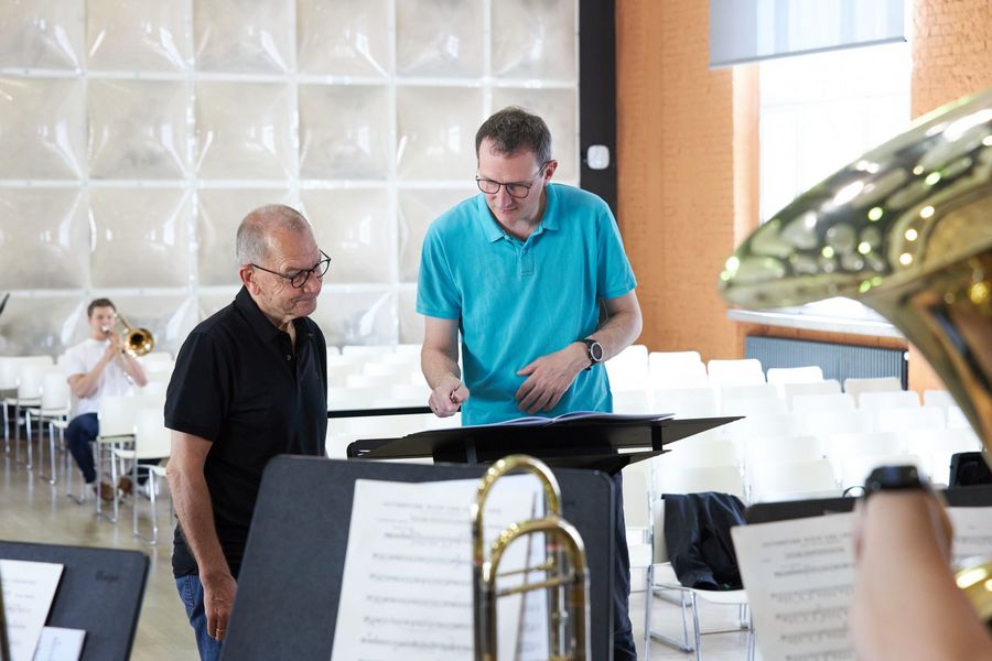 Eisler Brass