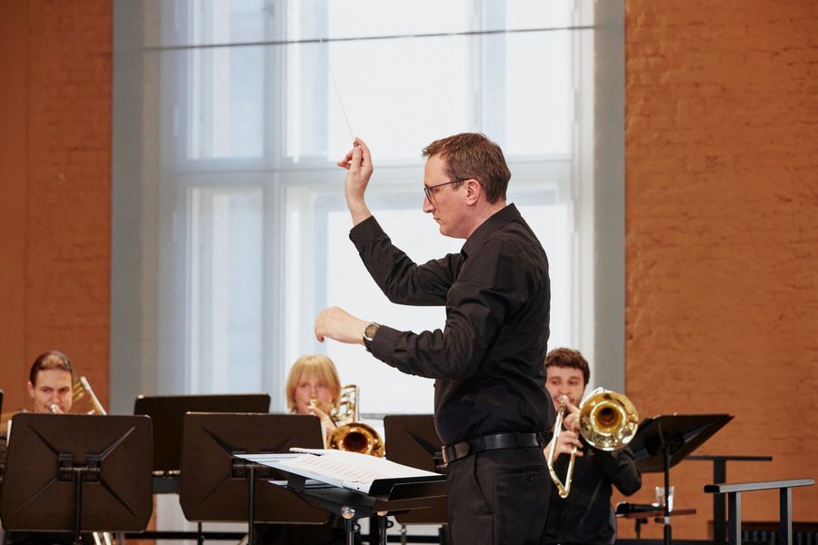 Eisler Brass