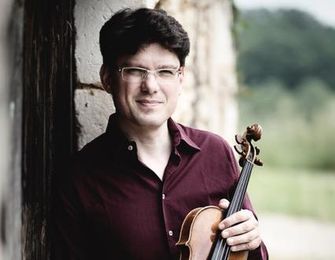 Peter Rainer mit Geige